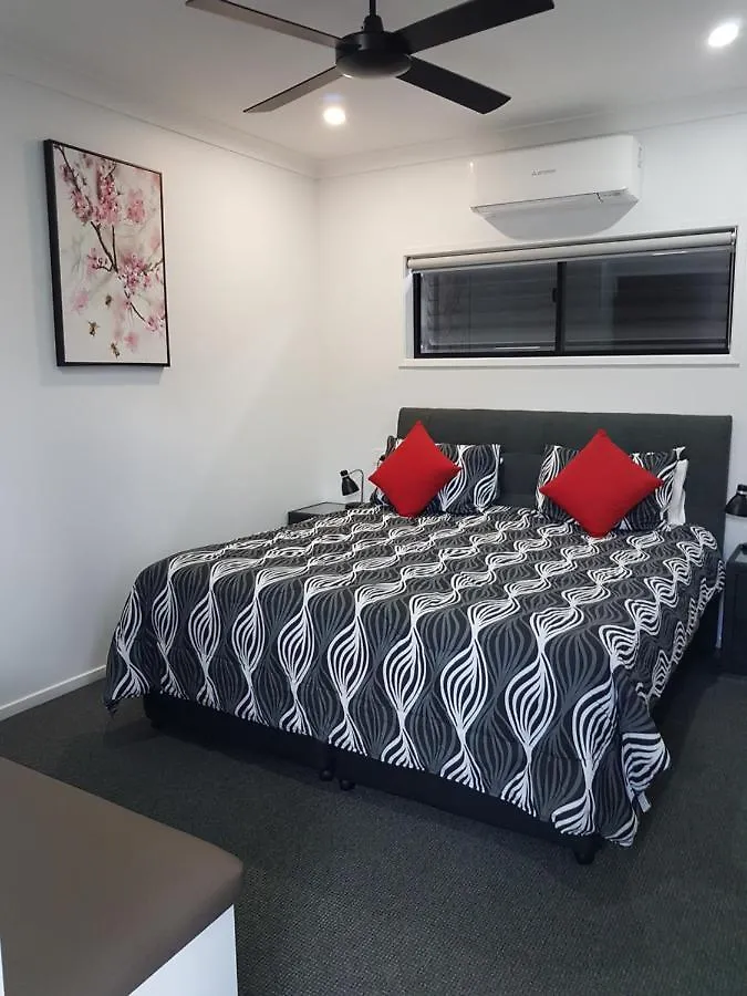 Athena Studio Units Motel Roma Australia