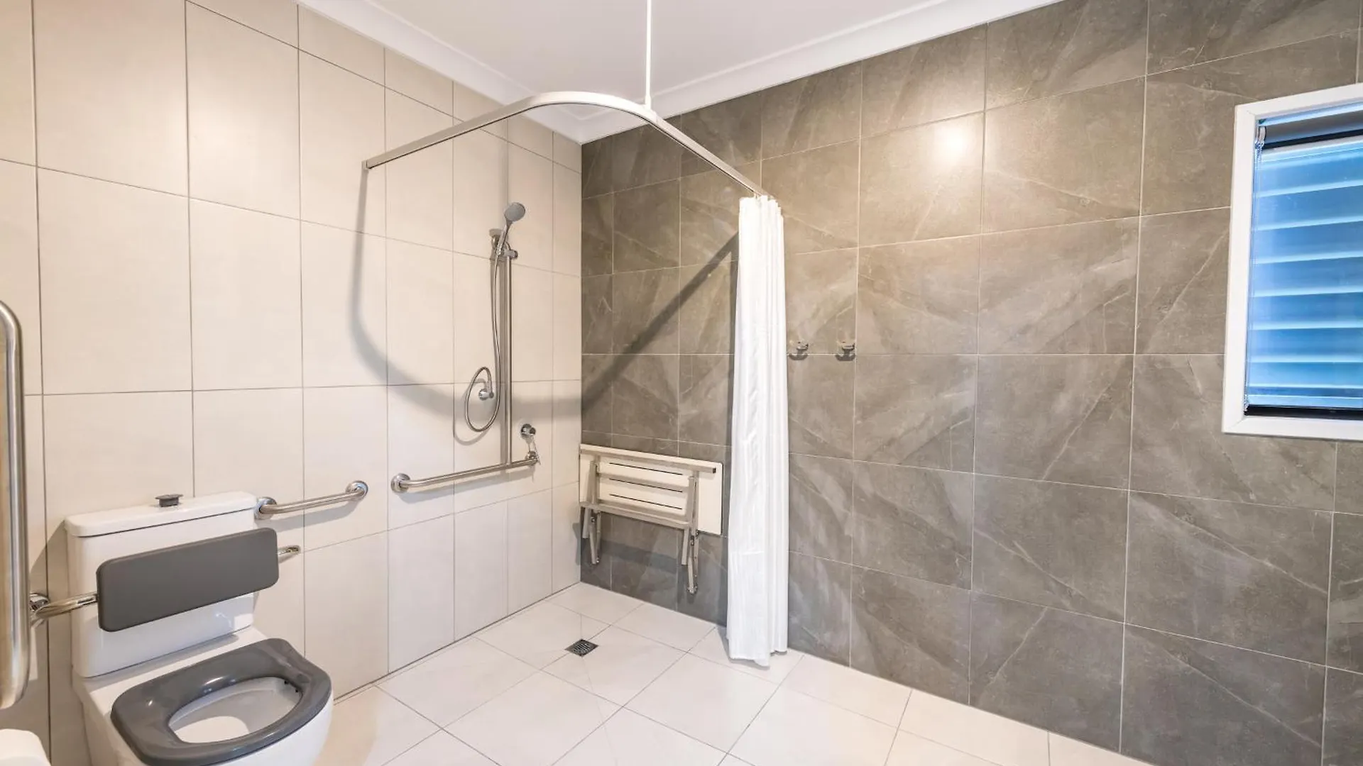 Athena Studio Units Roma Motel
