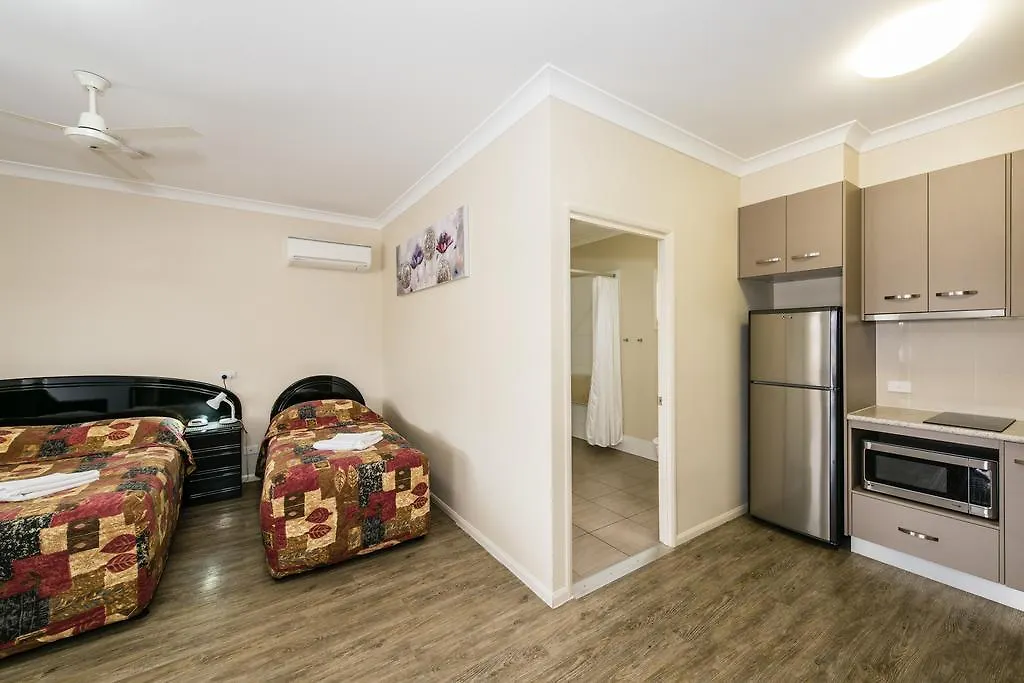 Athena Studio Units Roma Motel