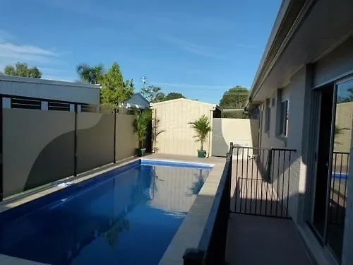 **** Motel Athena Studio Units Roma Australia