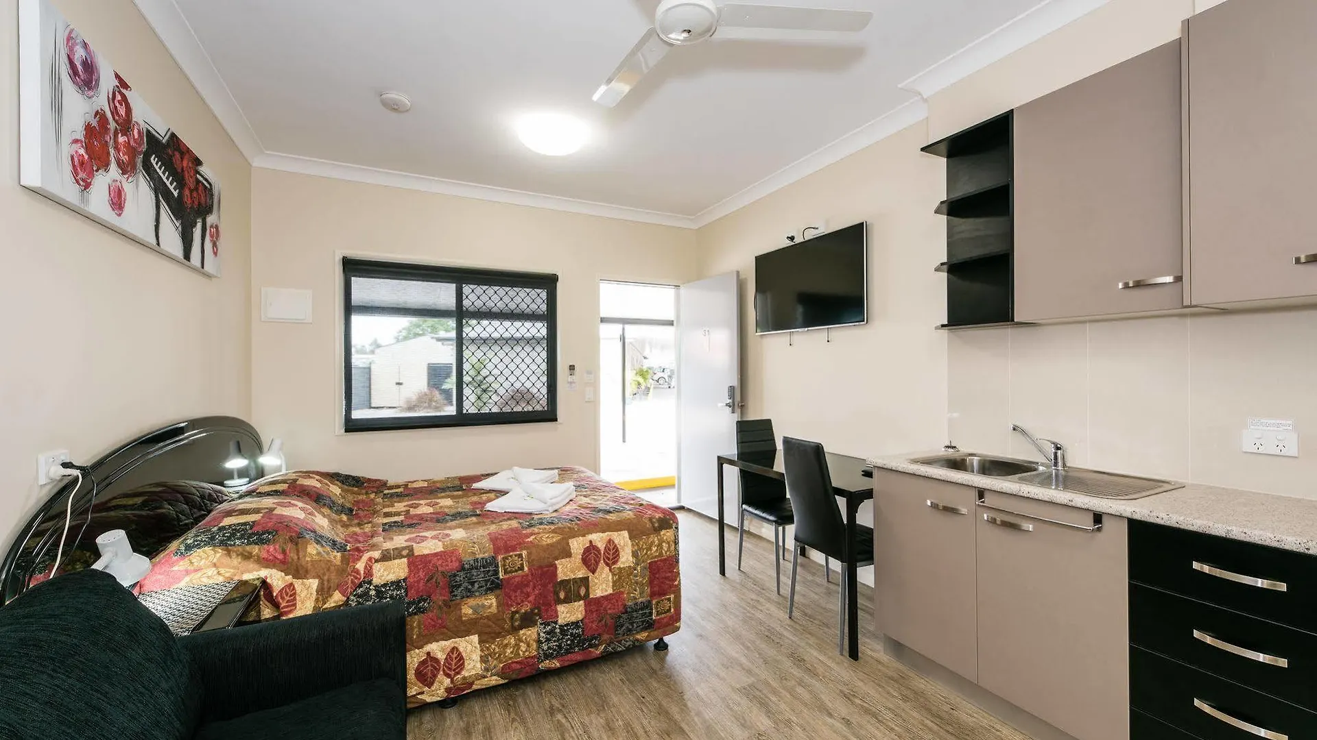 Athena Studio Units Roma