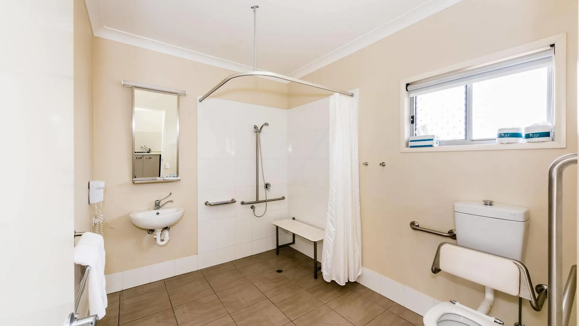 Athena Studio Units Roma 4*,  Australia